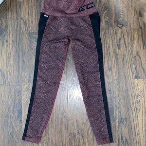 ECHT berry scrunch leggings